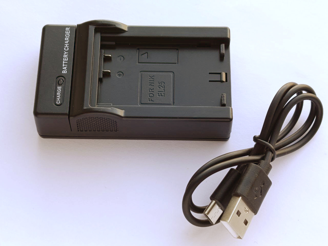 картинка Зарядний пристрій  Nikon MH 32 аналог (for EN-EL25) от магазина Chako.ua